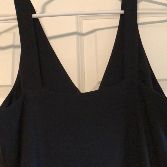 Black Dress - Picture 4 of 6